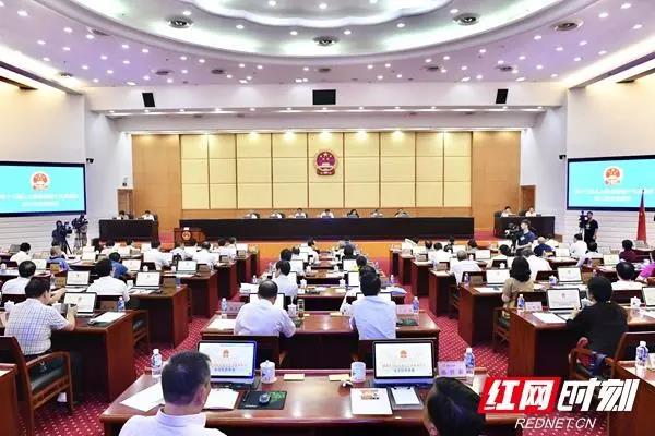 湖南立法要求公共场所配置自动体外除颤仪